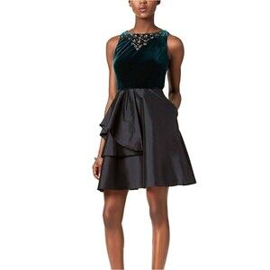 Adrianna Papell Emerald Velvet Taffeta Party Dress Size 10 NWT Wedding Holiday